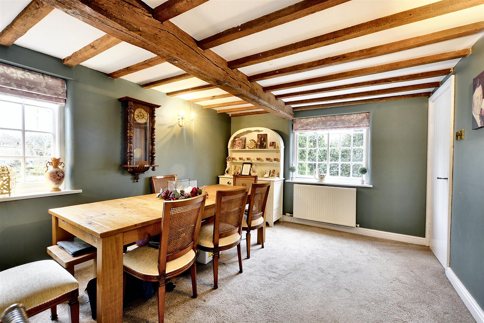 Derby Road, Bramcote, Nottingham Robert Ellis Estate Agents